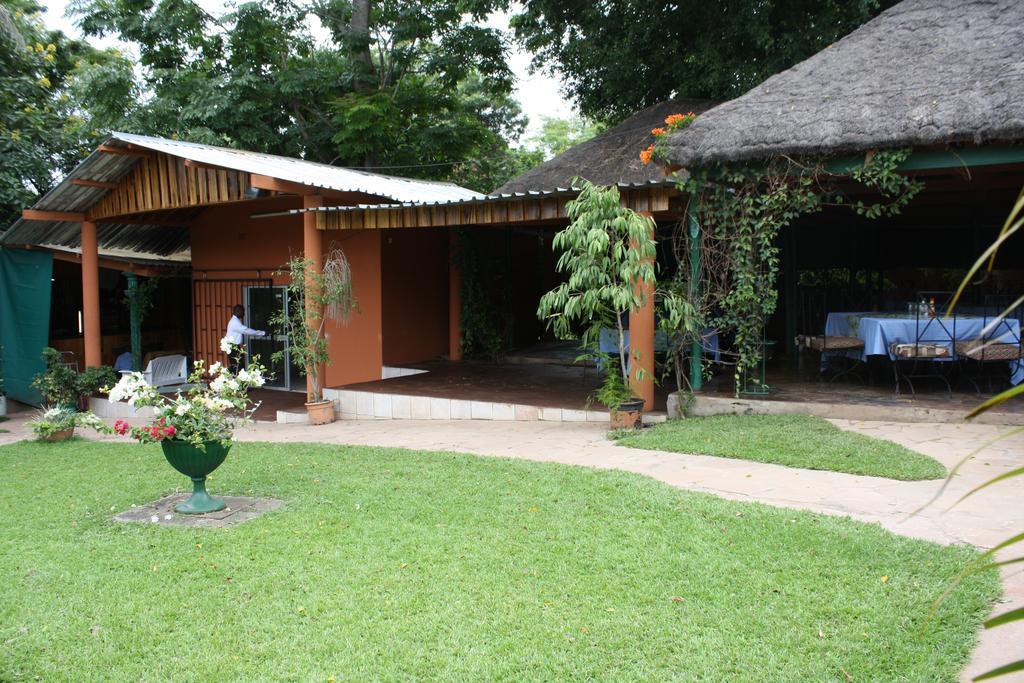 Palmwood Lodge Lusaka Exterior photo